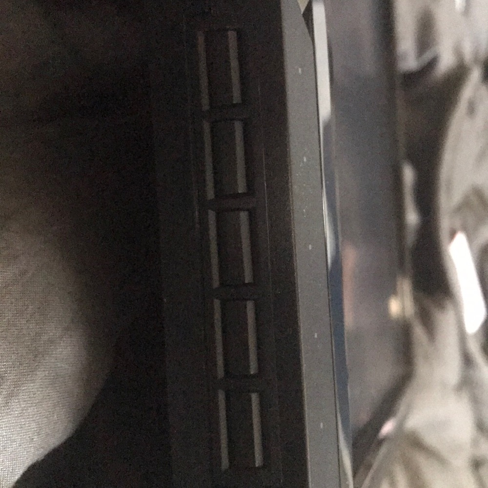 Acer LCD Monitor - Picture 3 of 6